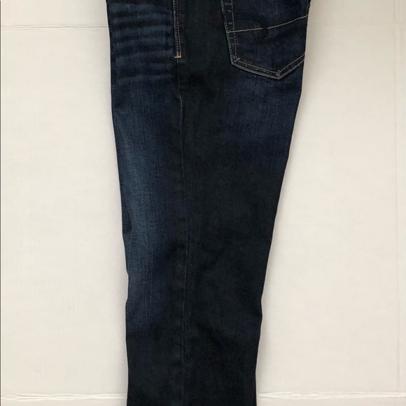 American Eagle Outfitters Womens Cropped Distressed Jeans Size 6 Low Rise - Picture 5 of 8